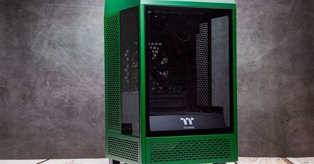 Żodyn nie ma takiego komputera - testujemy obudowę Thermaltake The Tower 100