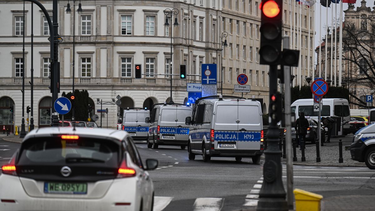 WARSAW, POLAND - FEBRUARY 21: Police vans patrol the streets prior to the arrival of U.S. President Joe Biden to the Presidential Palace on February 21, 2023 in Warsaw, Poland. Biden is in Warsaw for his second visit to the country in less than a year, coming after a surprise trip to Kyiv today to reinforce U.S. support for Ukraine almost a year after Russia's invasion began. (Photo by Omar Marques/Getty Images)