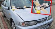 Absurd na lubelskim parkingu. Niektóre kwoty włożono w woreczki