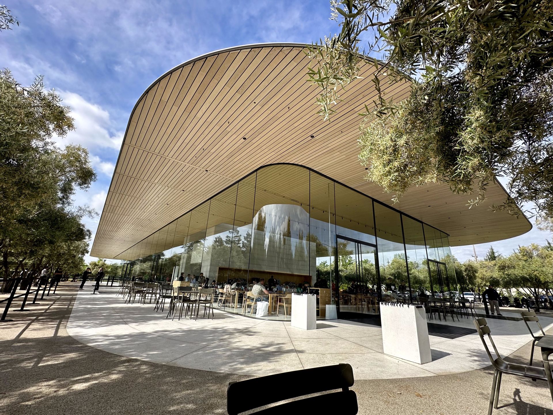 To między innymi tutaj powstaje technologiczne złoto firmy Apple 