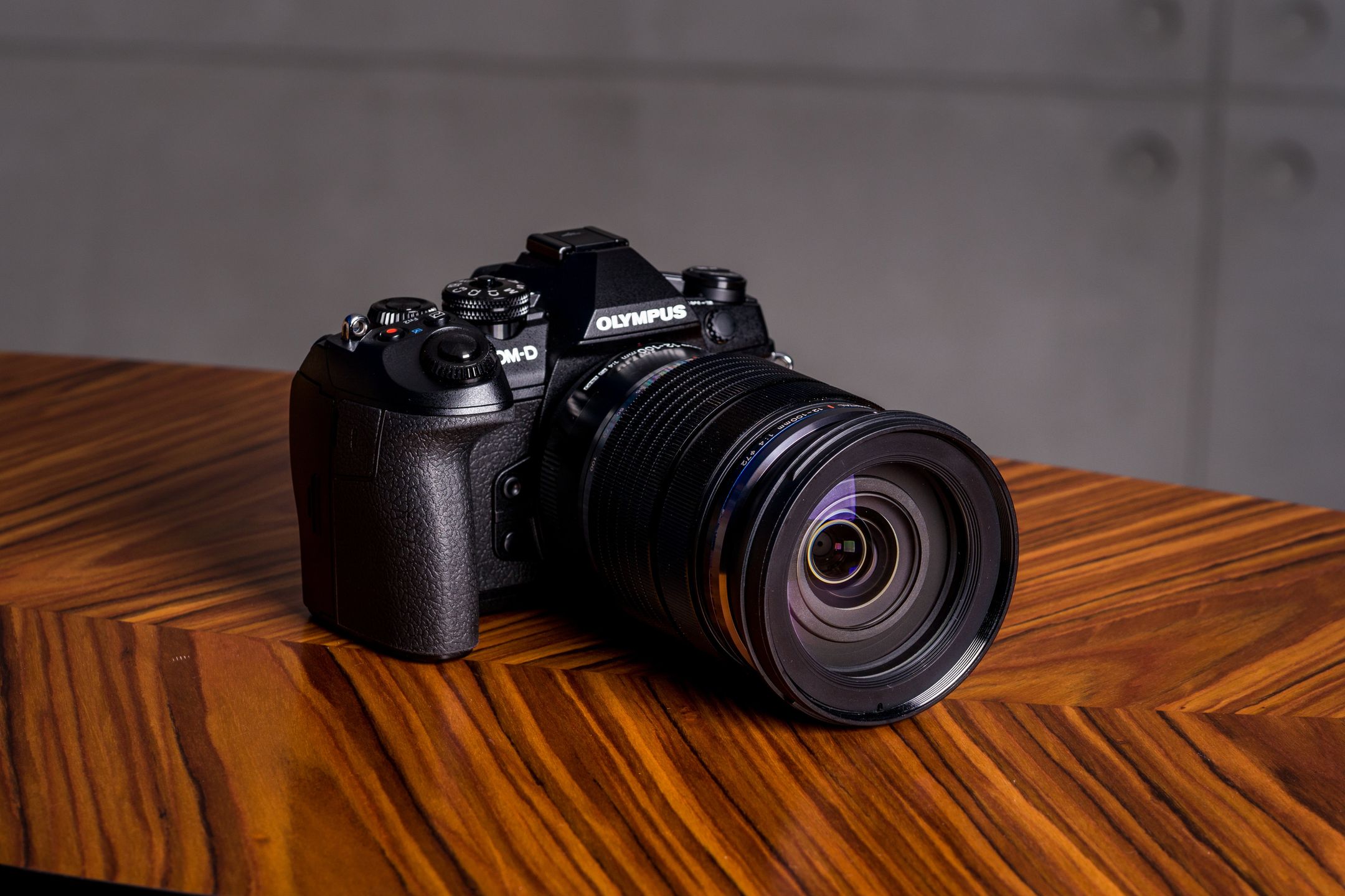 Olympus M. Zuiko Digital 12-100 mm f/4 IS PRO - uniwersalny profesjonalista [recenzja] 1