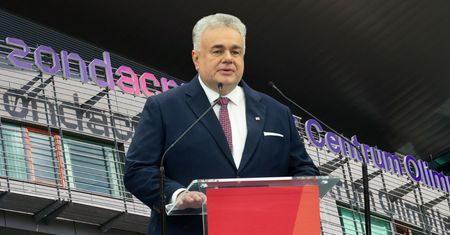"Kilkaset tysięcy miesięcznie". Sakiewicz o współpracy z Zondacrypto