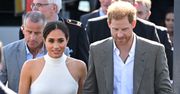 Meghan i Harry wygwizdani przez tłum. Padały obraźliwe słowa