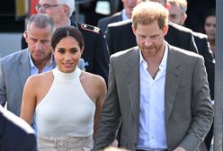 Meghan i Harry wygwizdani przez tłum. Padały obraźliwe słowa