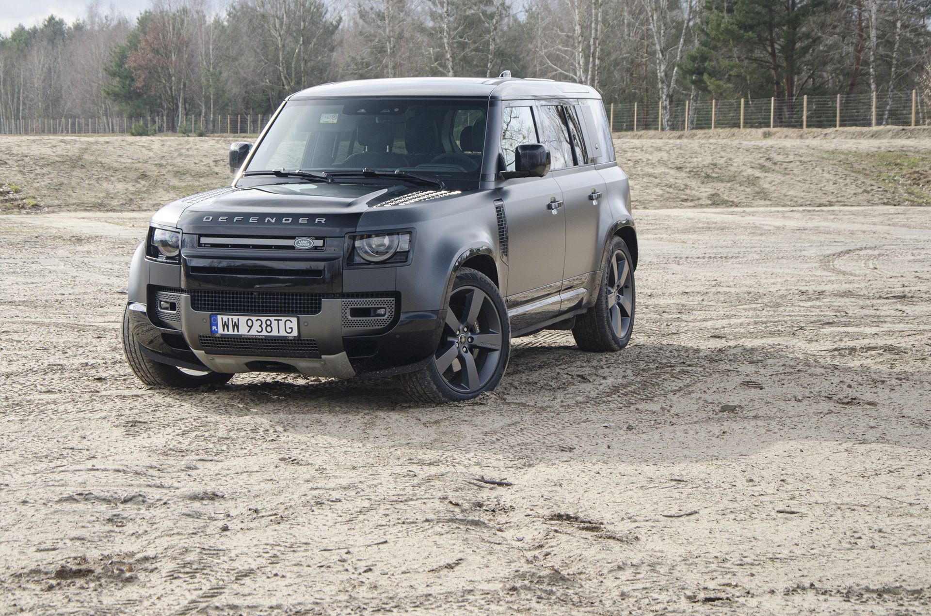 Land Rover Defender V8