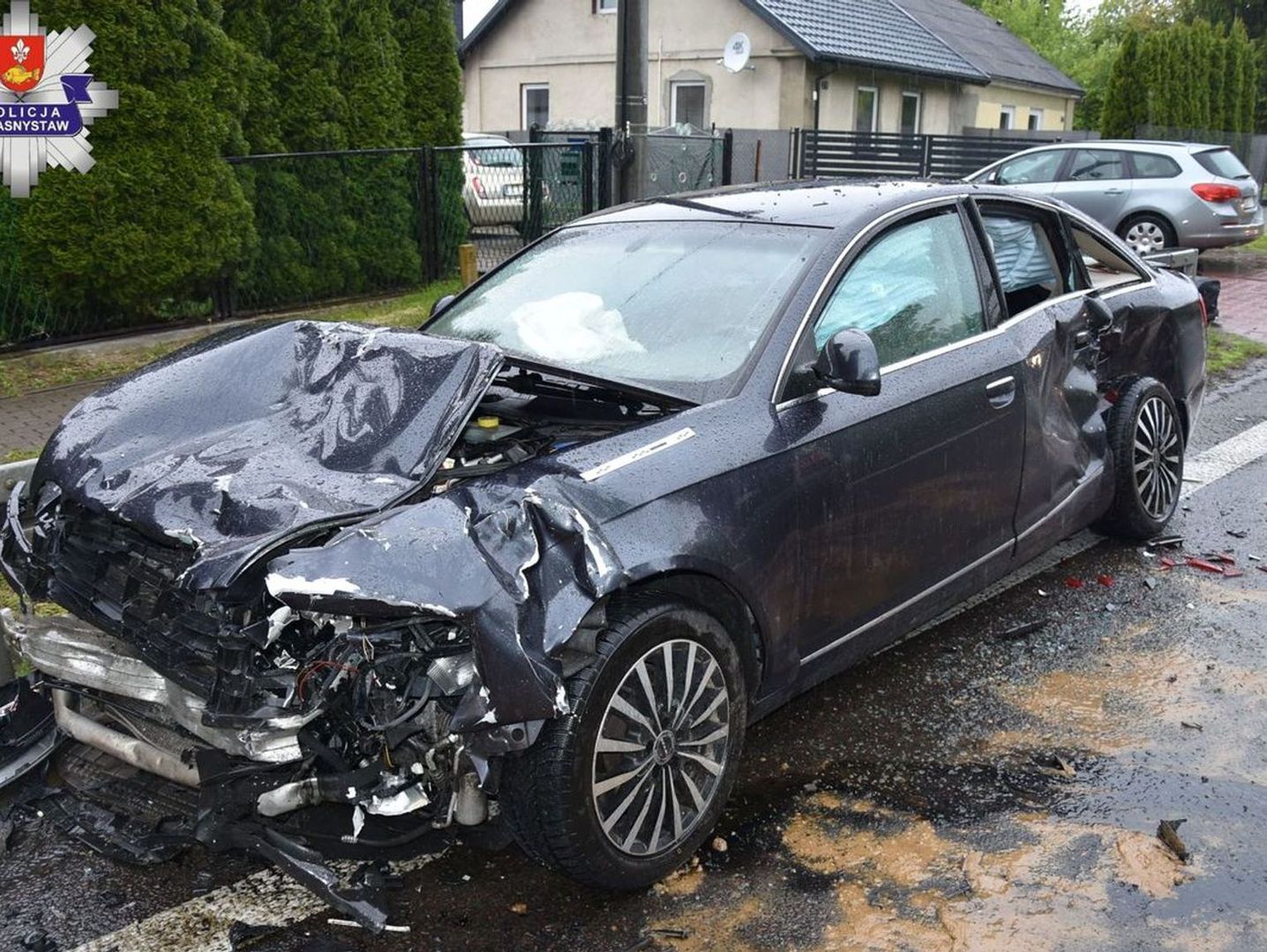 Wypadek w Krasnymstawie. Nie było szans na reakcję. Doszło do czołowego zderzenia