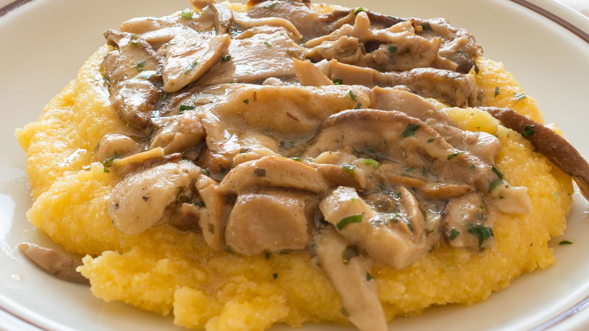 Kasza z sosem grzybowymi na Wigilię