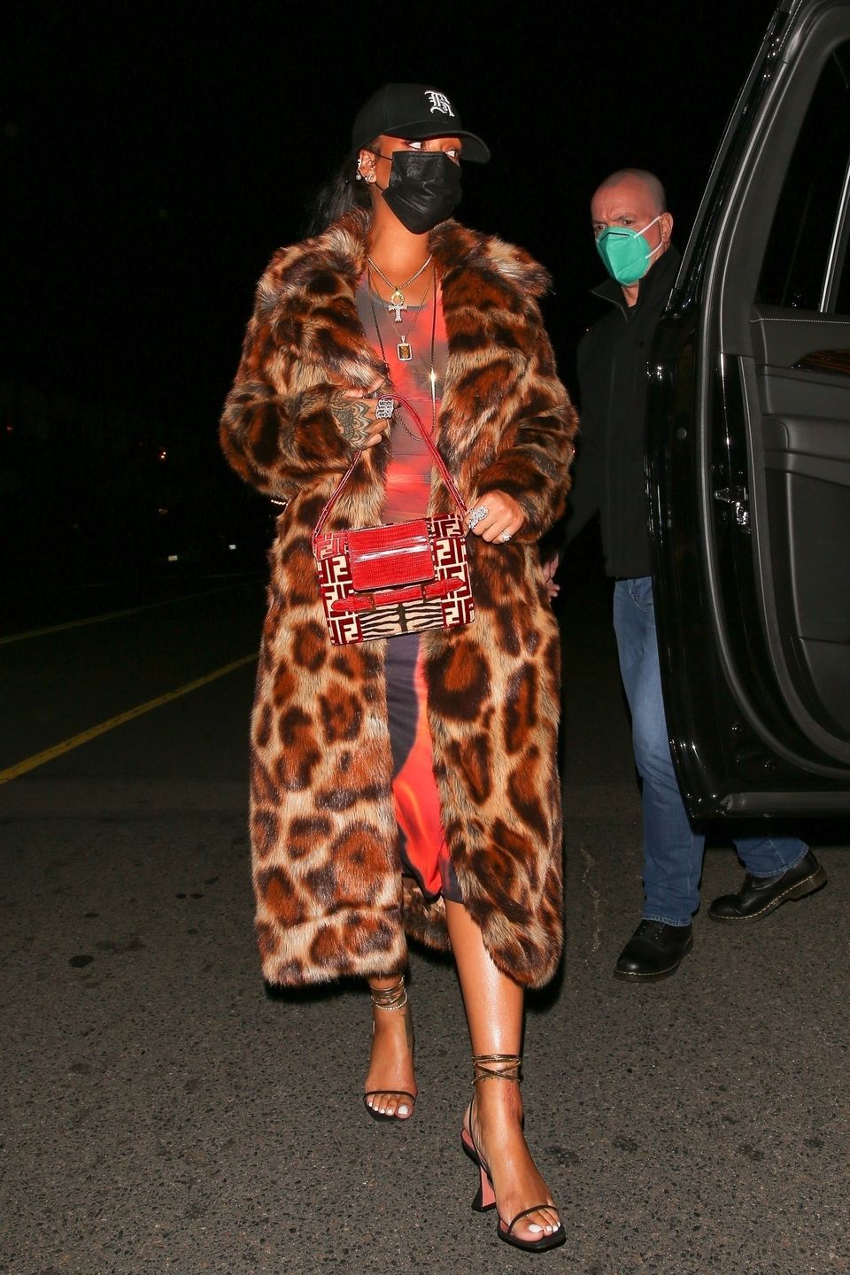Rihanna w drodze do restauracji