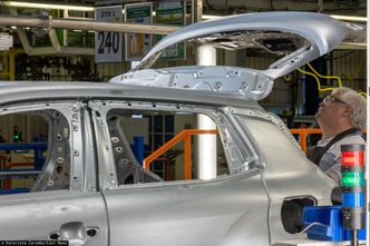 Kryzys w motoryzacji uderza w Tychy. Setki osób odejdą z pracy