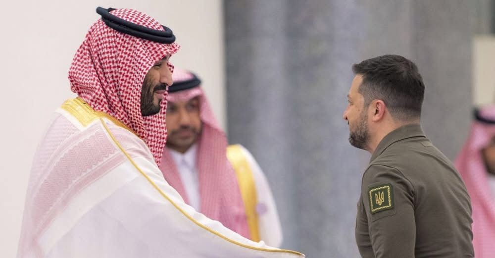 Selenskyj besucht Saudi-Arabien: Friedensgespräche ohne Präsenz