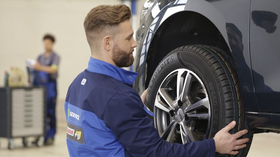 Q Service Castrol