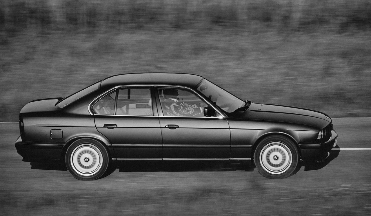 Konkurencja do pokonania - BMW M5 E34
