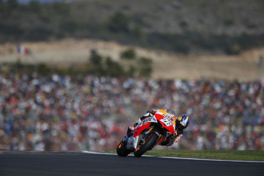 Najlepsze momenty MotoGP Walencji w slow-motion