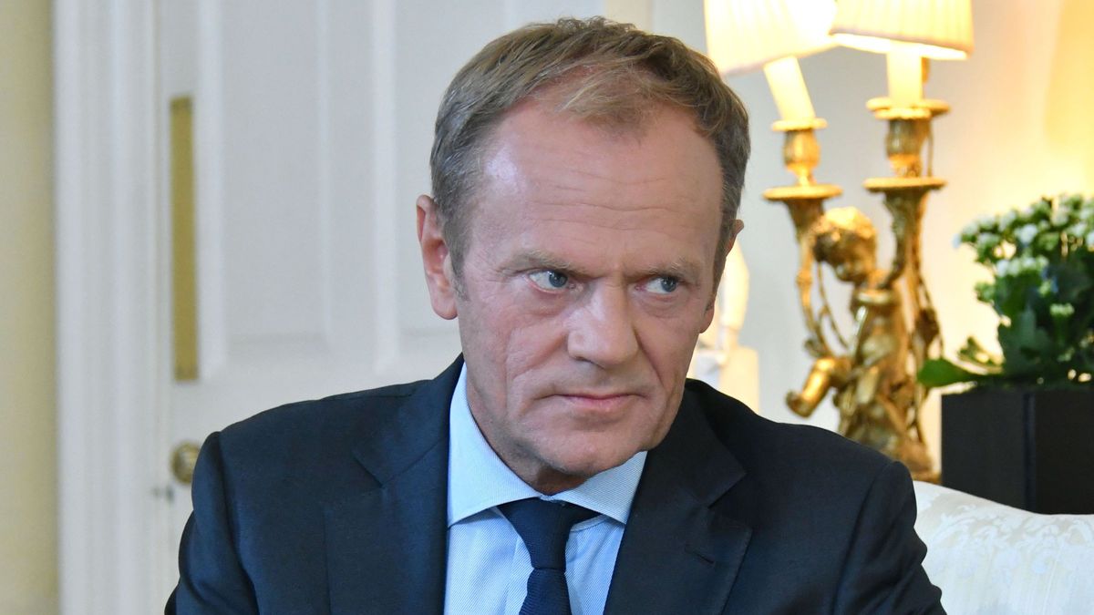 Donald Tusk ostro o polskim rządzie