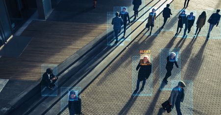 Nie chcesz, żeby algorytm rozpoznał twoją twarz? Wystarczy jedna rzecz