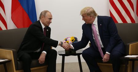 Rozmowa Trumpa z Putinem. Zignorował Ukrainę i całą Europę