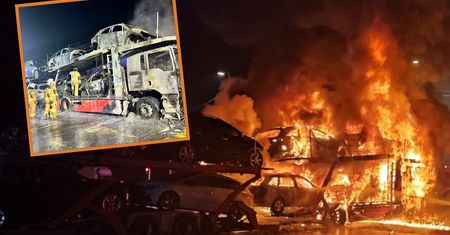 Pożar lawety pod Warszawą. Spaliły się cztery samochody