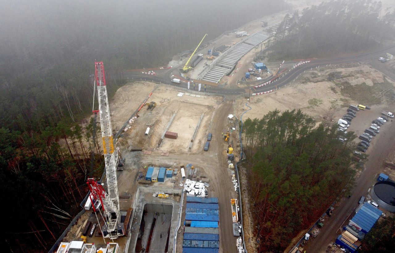 Tunel pod Świną. Oficjalnie rusza jego drążenie. Kaczyński: "Ta inwestycja wchodzi w czas decydujący"