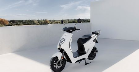 Honda EM1 e: to pierwszy elektryczny skuter japońskiej marki w Europie