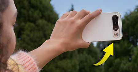 Zrobili smartfon z lusterkiem. realme 16 już w Polsce