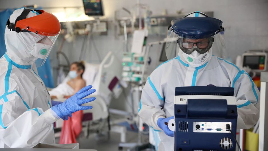 Koronawirus w Polsce. Wojciech Andrusiewicz ostrzega przez kolejnym wzrostem zakażeń (zdjęcie ilustracyjne)