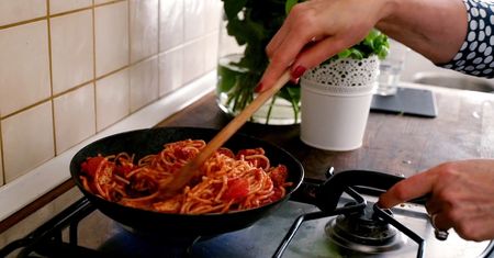 Przygotuj tak makaron, a nie przytyjesz. Prosty sposób