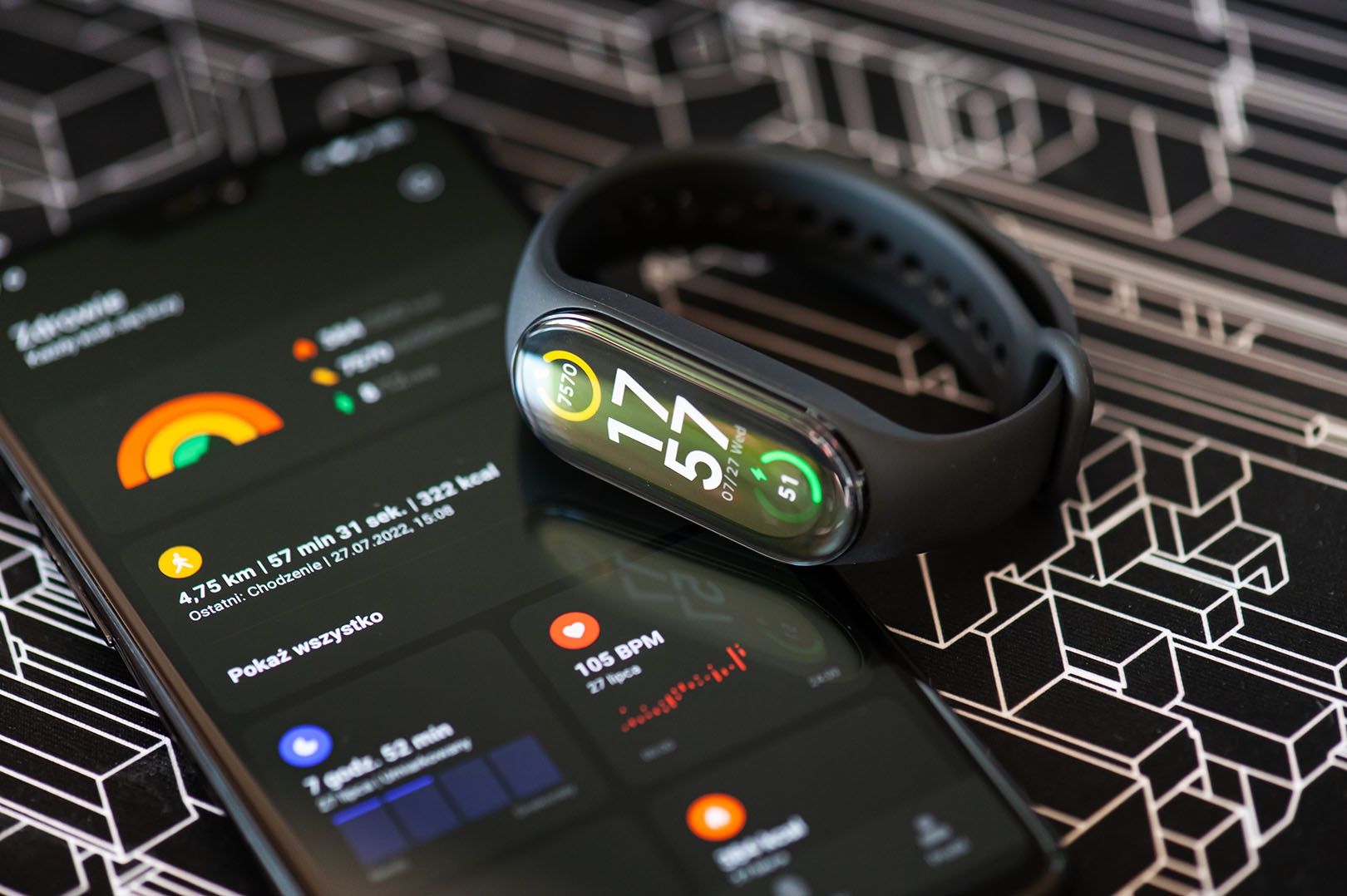 Czy warto kupić Mi Band 7?