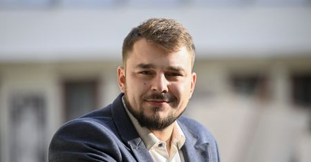 Artur z "Rolnika" wystąpił w reklamie. "Kiedy szukasz żony, a to tylko kluczyki"