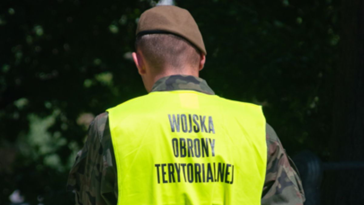 Służby wznowiły poszukiwania niezidentyfikowanego obiektu