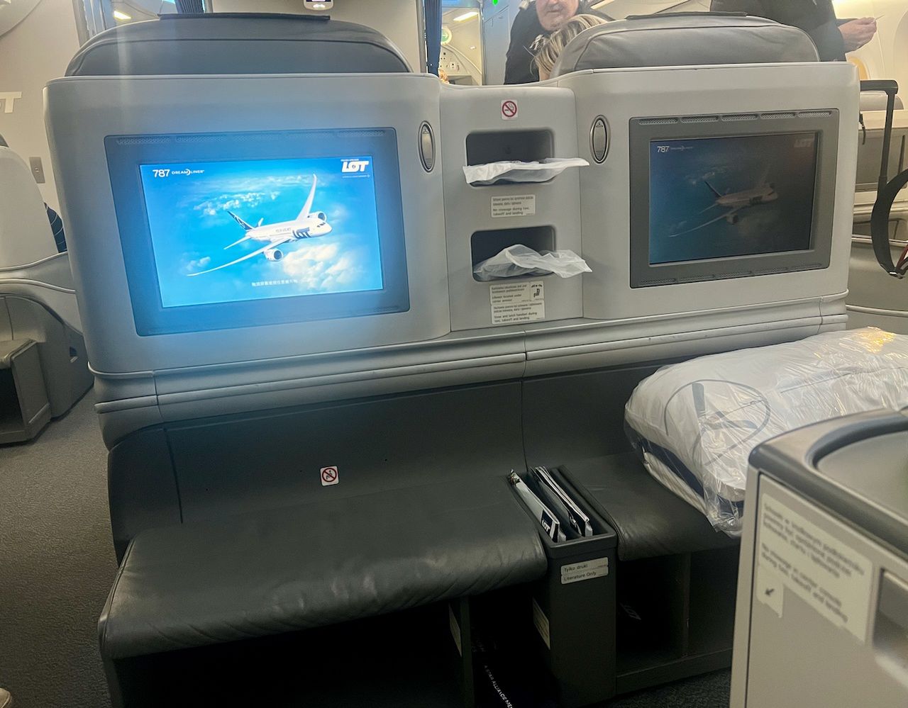 Klasa biznes LOT-u w Boeingu 787 8 Dreamliner