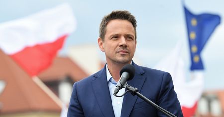 Wybory 2020. Spotkanie Rafała Trzaskowskiego z mieszkańcami Warszawy i Międzyborowa