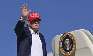 "Nie mam nic przeciwko". Trump mówi o chińskich fabrykach aut w USA