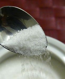 Podatek cukrowy zbiera "żniwo". Oprócz coli więcej zapłacimy także za soki, izotoniki i napoje