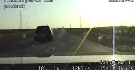Policyjny pościg za piratem drogowym w audi. 21-latek miał blisko 3 promile!