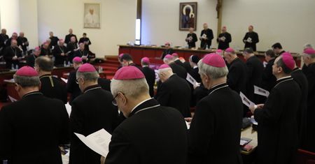 Obowiązkowe lekcje religii lub etyki w szkołach? Episkopat wydał komunikat