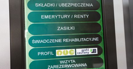 Zasiłek opiekuńczy tylko dla wybranych. "Od trzech miesięcy nie dostałam z ZUS-u ani złotówki"