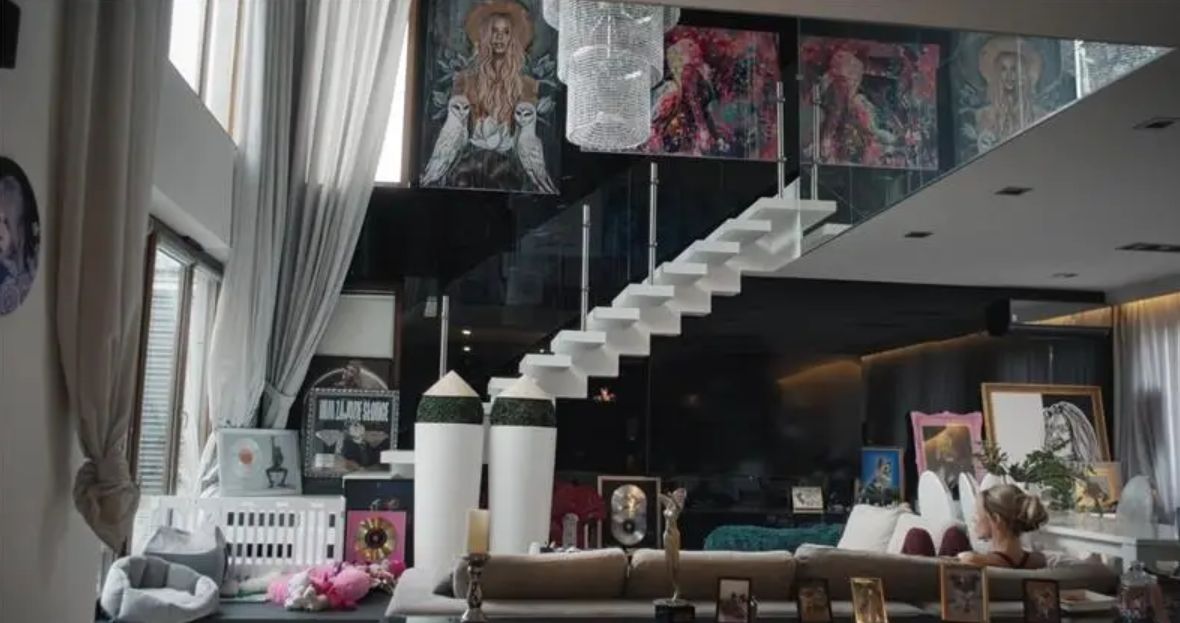 Doda mieszka w gigantycznym domu