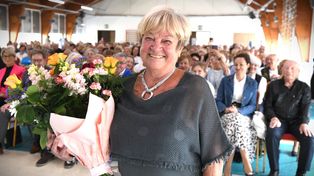 Zielona Góra: Królowa studentów trzeciego wieku. Zofia Banaszak, pani rektor ZUTW, zaraża radością
