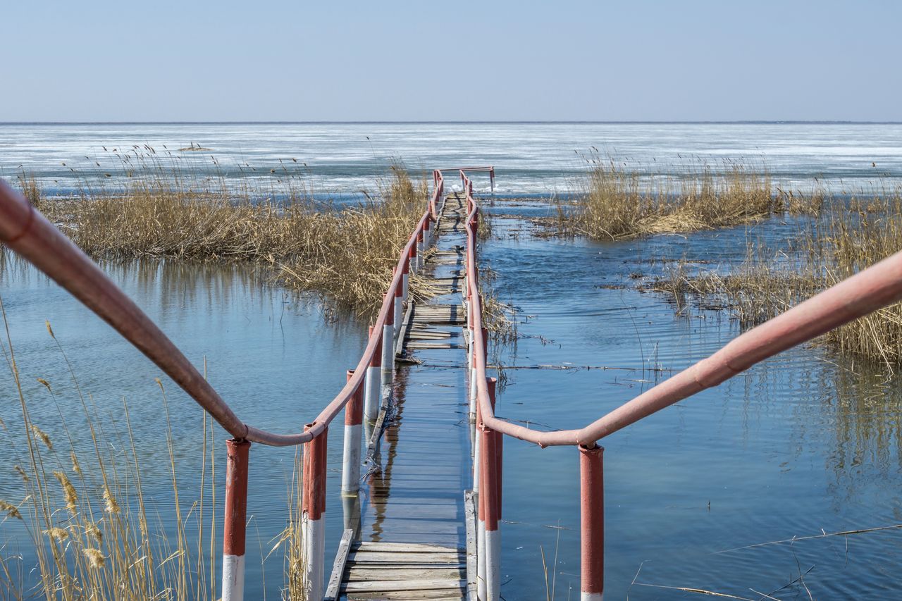 Entrance to the reserve is guarded by nature itself - it's impossible to get there "wildly".