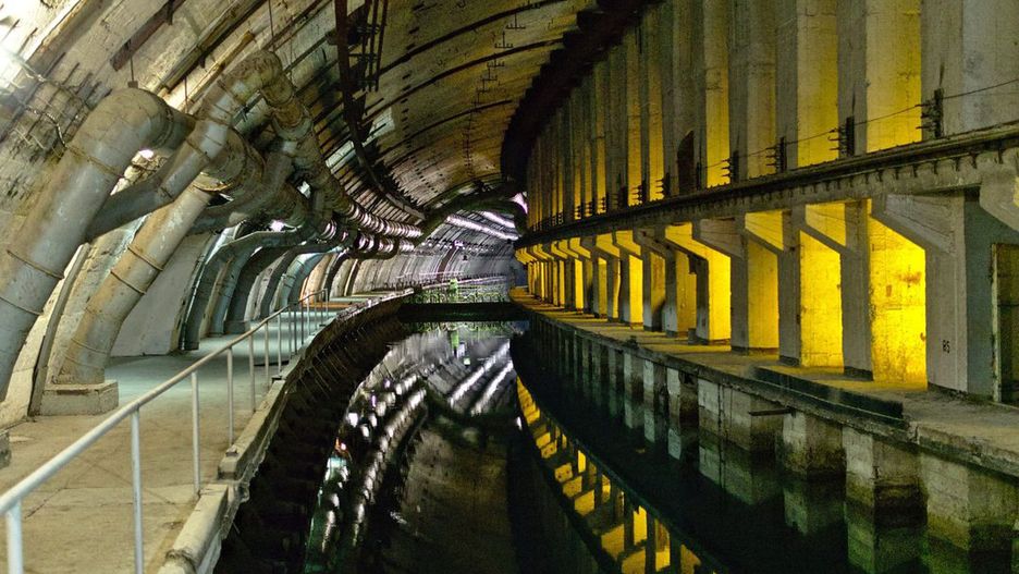 Tunel wewnątrz Obiektu 825