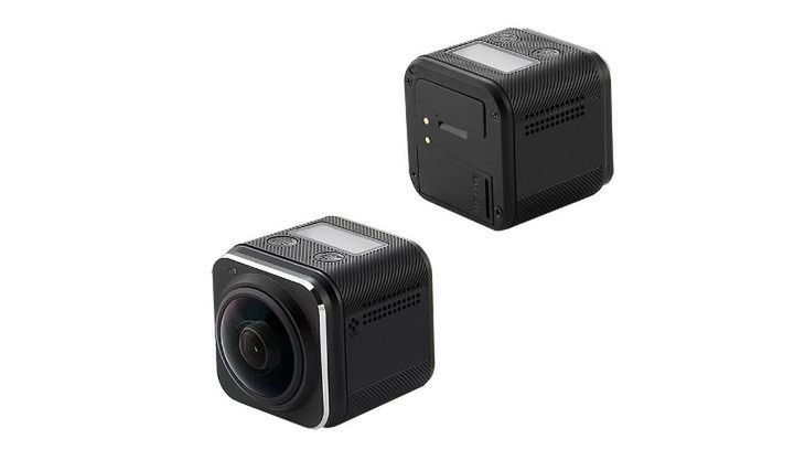 Niewielka kamera sportowa marki Qoltec może nagrywać filmy w rozdzielczości 1080 p