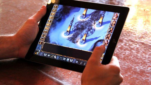 Baldur’s Gate: Enhanced Edition już w tym miesiącu. Jest wsparcie dla iPada 1. gen. oraz Nexusa 7! 1