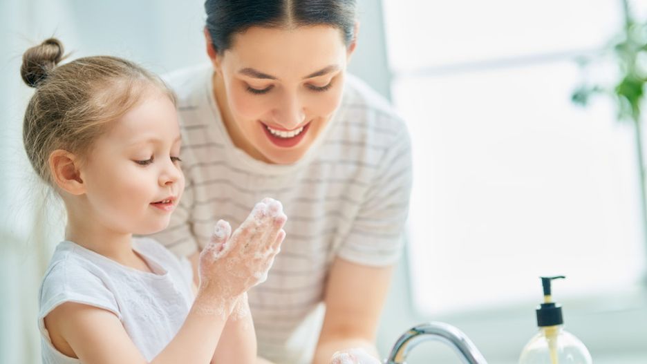 W czystym ciele zdrowy duch! Dobre zwyczaje higieniczne, które wpływają na odporność dziecka 
