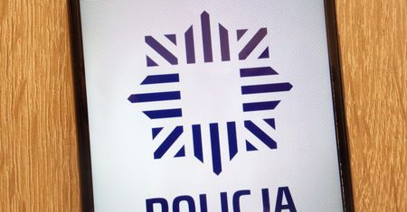 51-latek z Ostrowca Świętokrzyskiego stracił 375 tysięcy złotych. Uwierzył fałszywemu pracownikowi banku