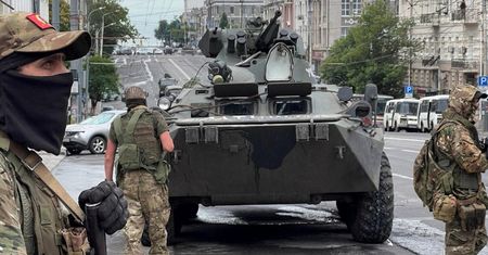 Wagnerowcy na "wakacjach". Zamawiają prostytutki, nie mają hamulców