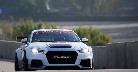 Gosia Rdest i Jan Kisiel w Audi Sport TT Cup