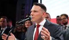 Wyborczy sukces szkodzi biznesowo Mentzenowi. Wyprzedaż akcji jego spółki