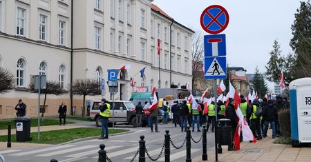 Dziś protest rolników w centrum Lublina. Duże utrudnienia i zmiany w organizacji ruchu [SZCZEGÓŁY]