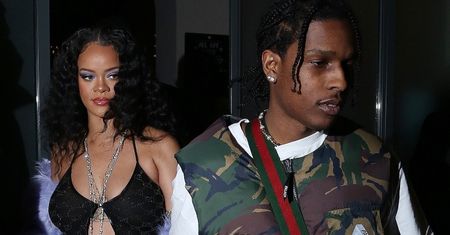 Rihanna w mini opinającej ciążowy brzuch imprezuje na afterparty w Mediolanie (ZDJĘCIA)