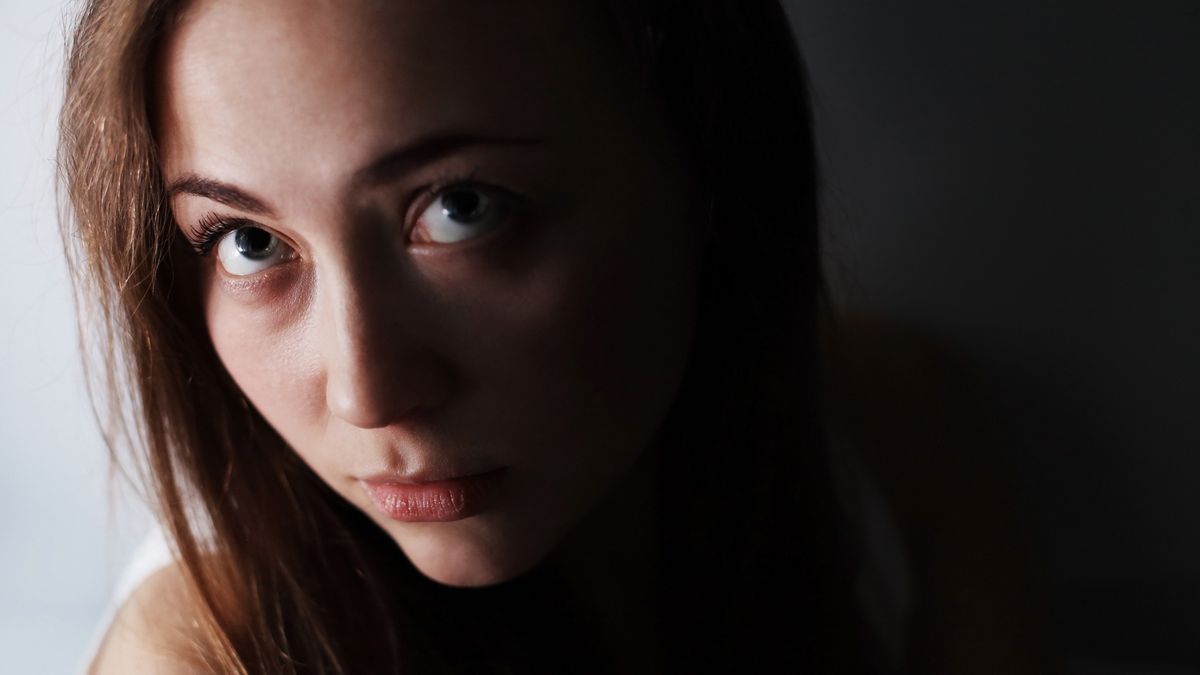 Girl in the morning
Young girl in the early morning.
Mark_Hubskyi
Beautiful, Real People, Posing, Morning, Portrait, One Woman Only, One Young Woman Only, Young Women, Women, Female, 20s, Young Adult, Adult, Lying Down, Looking, One Person, Sensuality, Lifestyles, Indoors, Worried, Brown Hair, Tired, People, female portrait, Body, Charming